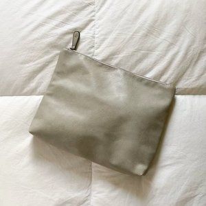 Free People | Oversized Zipper Clutch